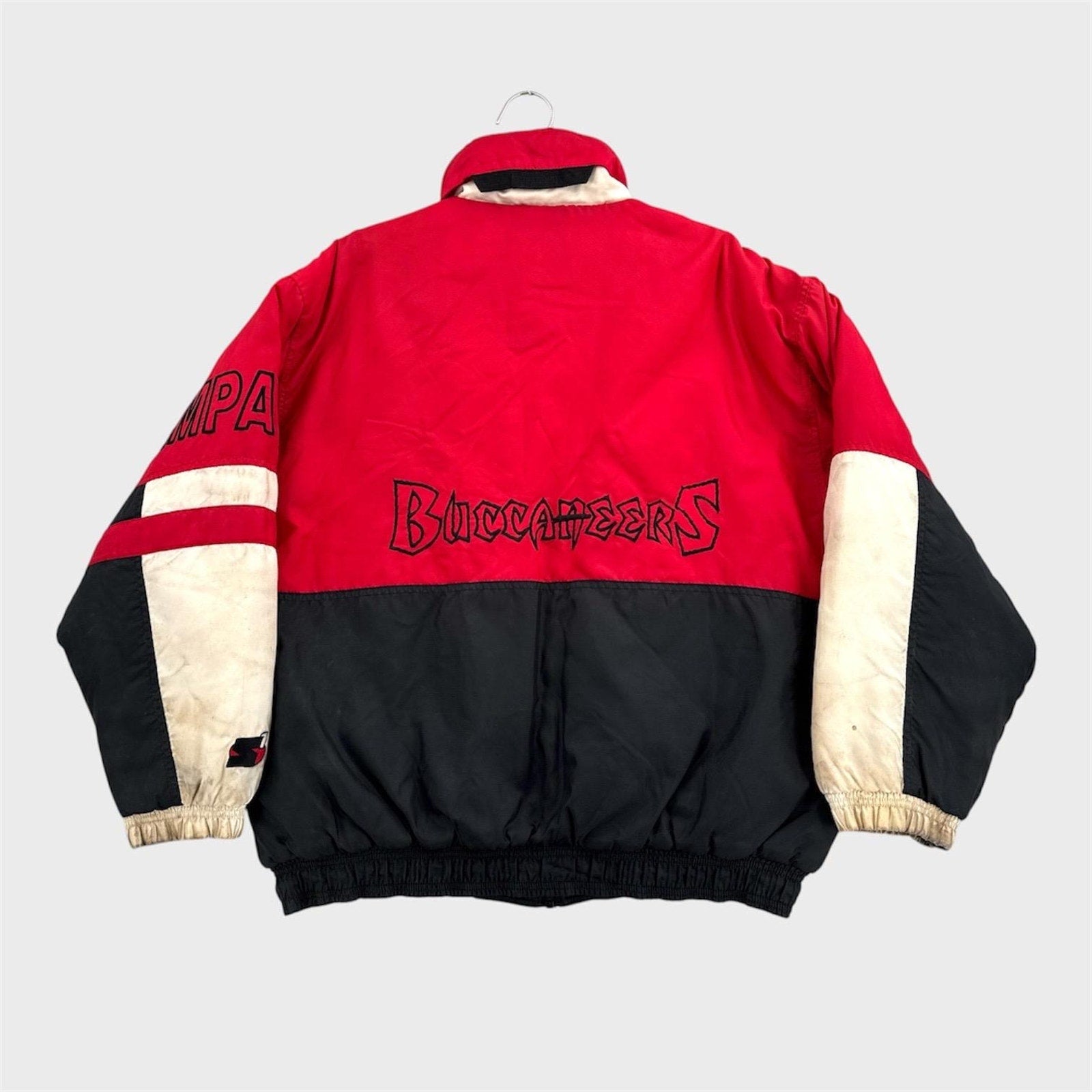Vintage 90s Tampa Bay Buccaneers NFL Starter Jacket - M