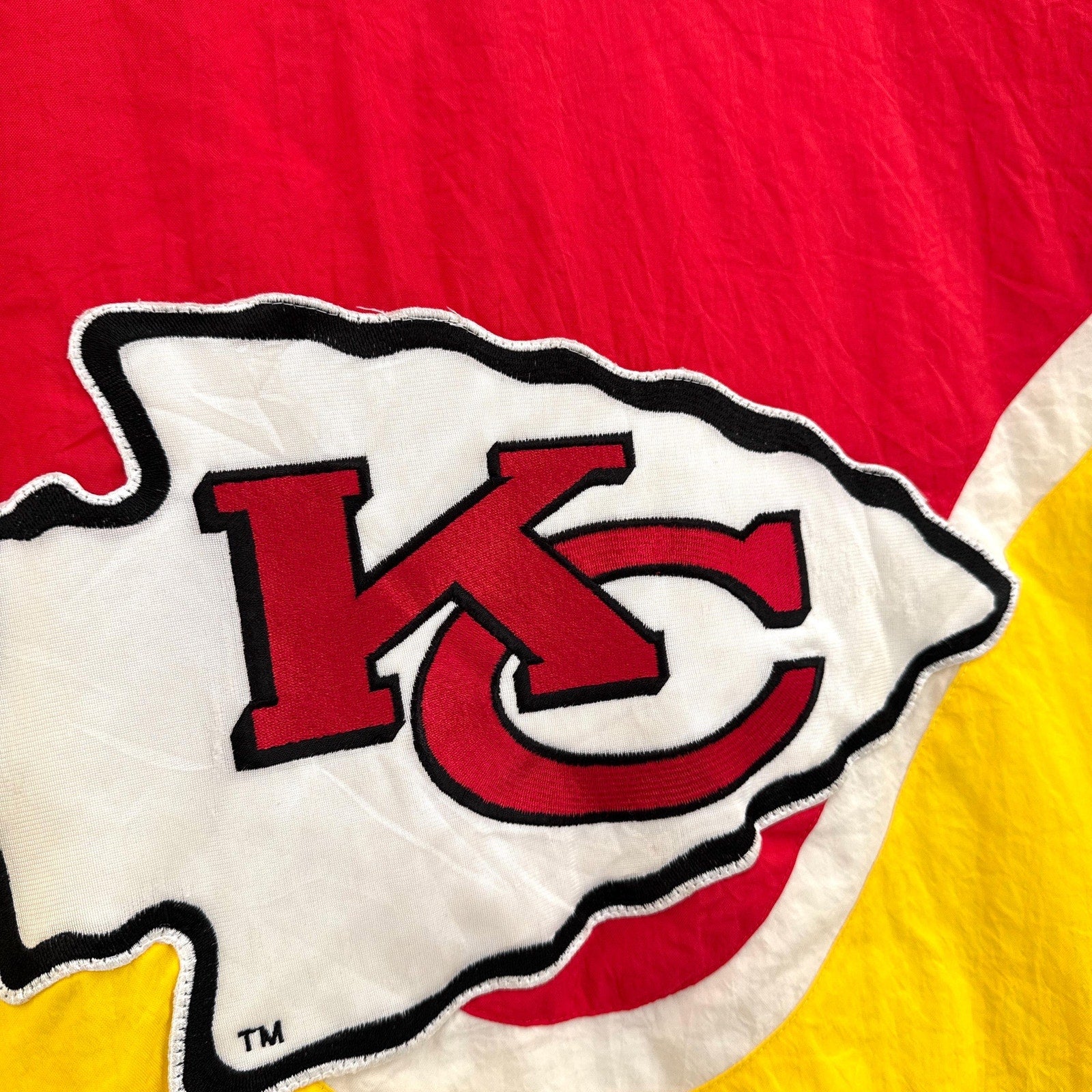 Vintage 90s Kansas City Chiefs NFL Football Puffer Jacket - L