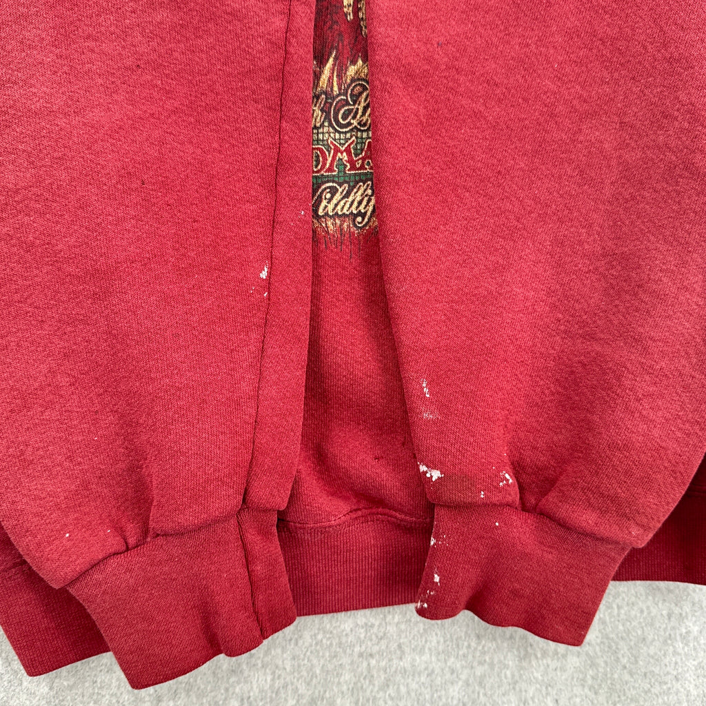 sleeves showing white paint spots