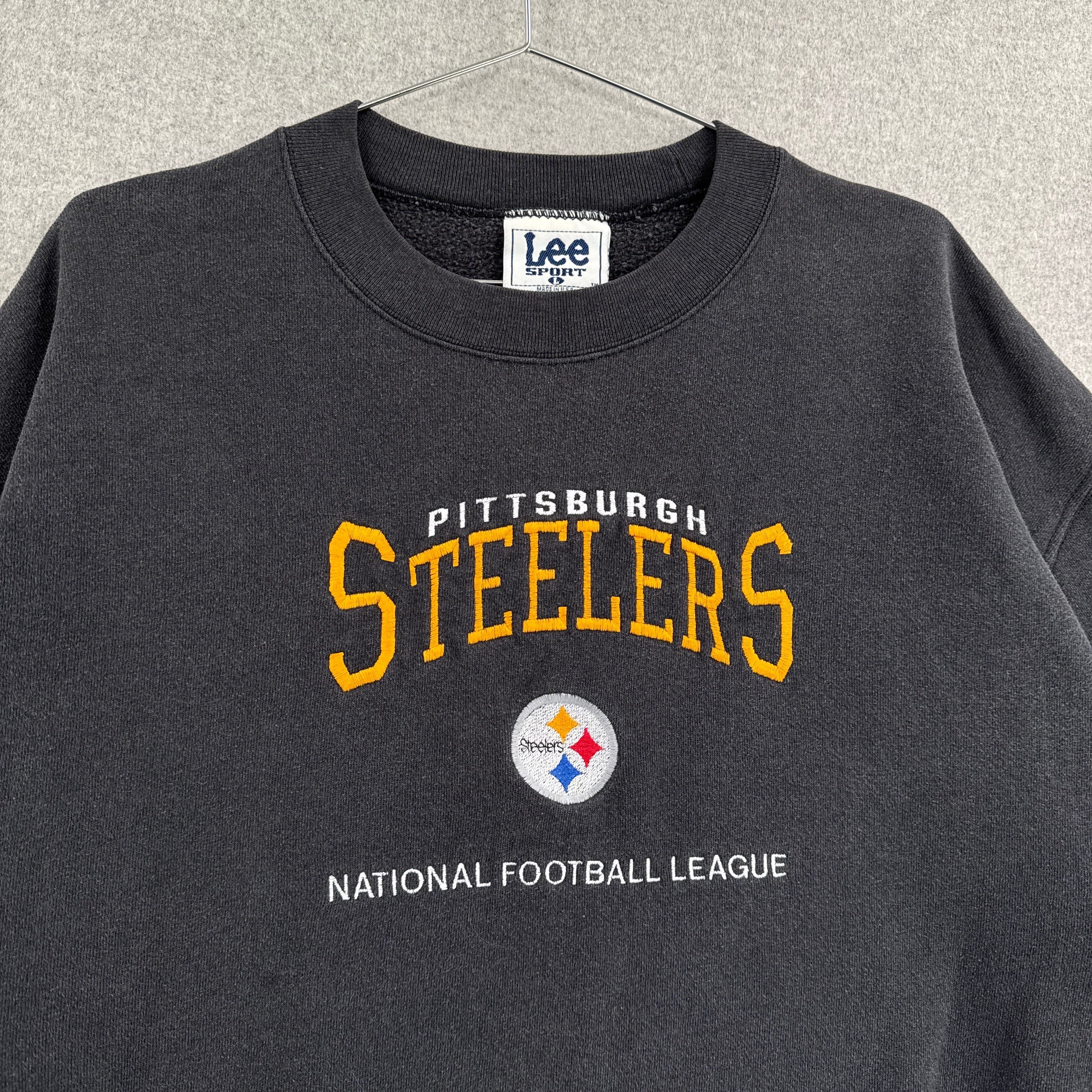 Vintage 90s Pittsburgh Steelers NFL Embroidered Crewneck Sweatshirt