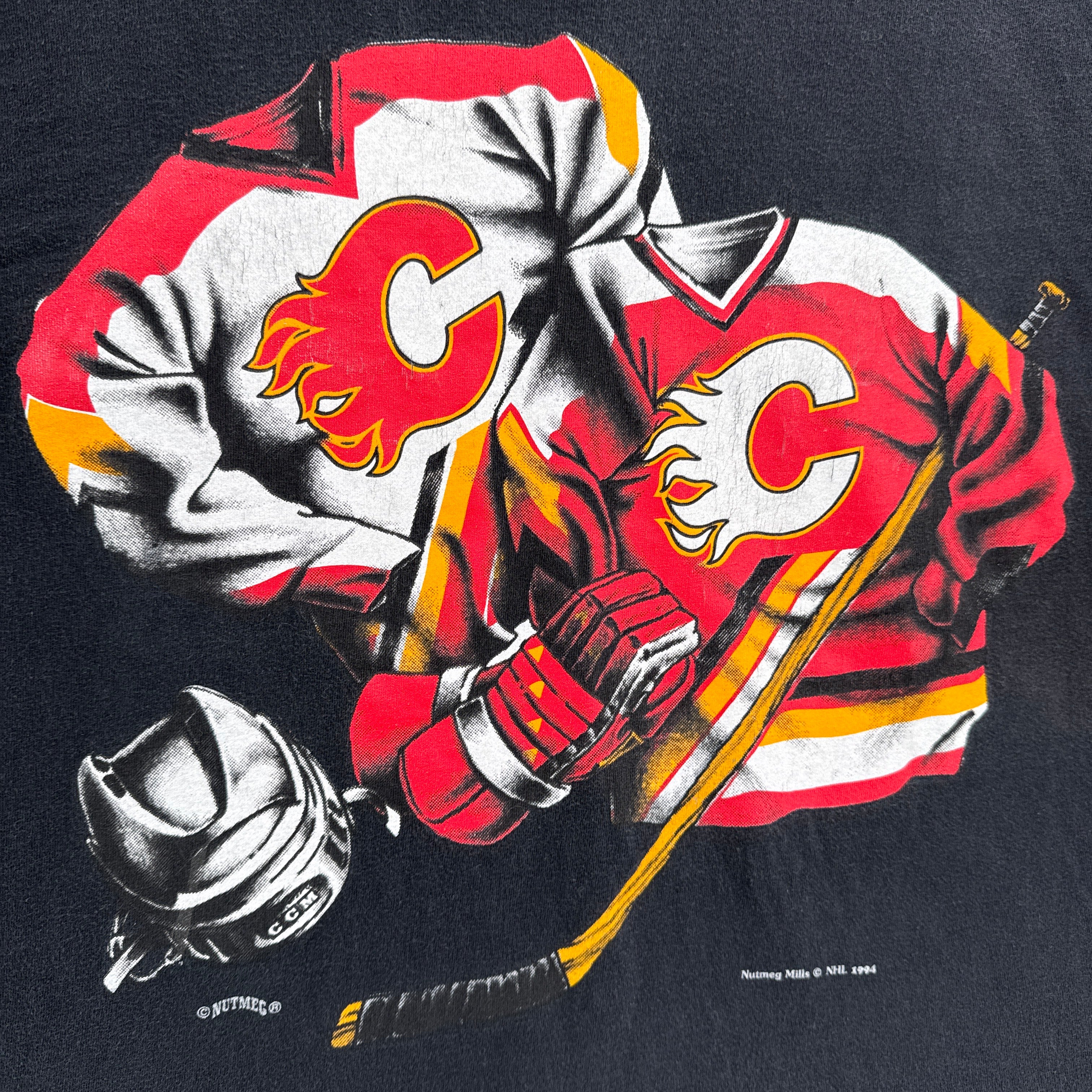 Vintage 1994 Calgary Flames NHL Nutmeg Graphic Tee