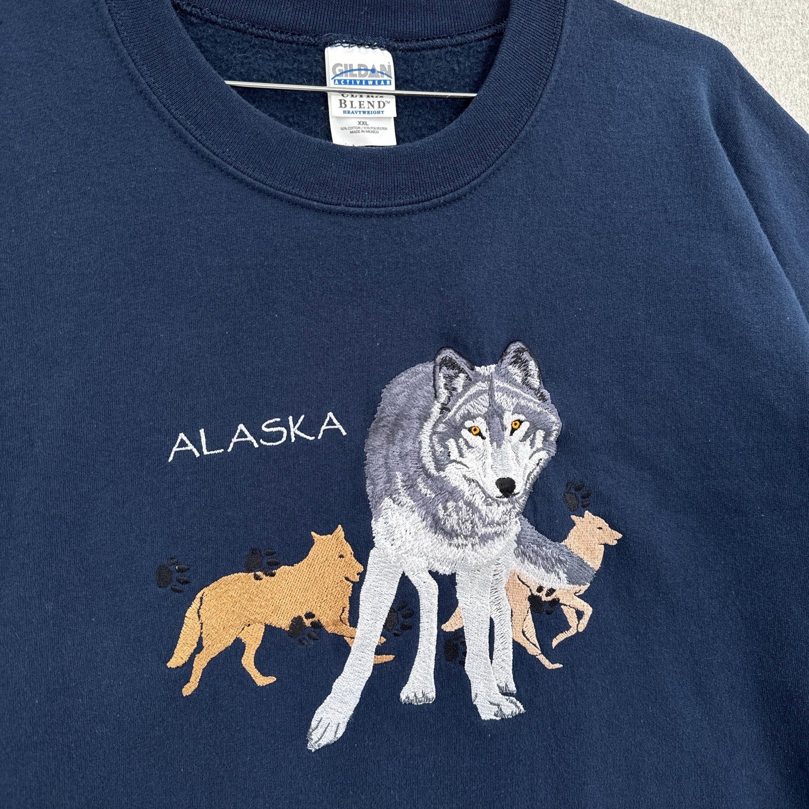 Vintage 90s Alaska Wolf Wolves Wildlife Nature Animal Crewneck Sweatshirt