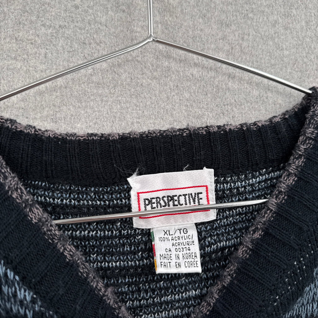Vintage 90s Geometric Pattern Knitted Sweater1