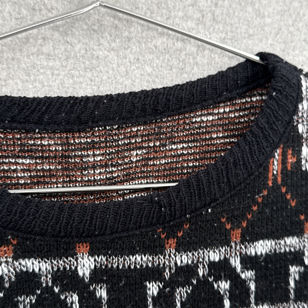 Vintage 90s Geometric Pattern Knitted Sweater