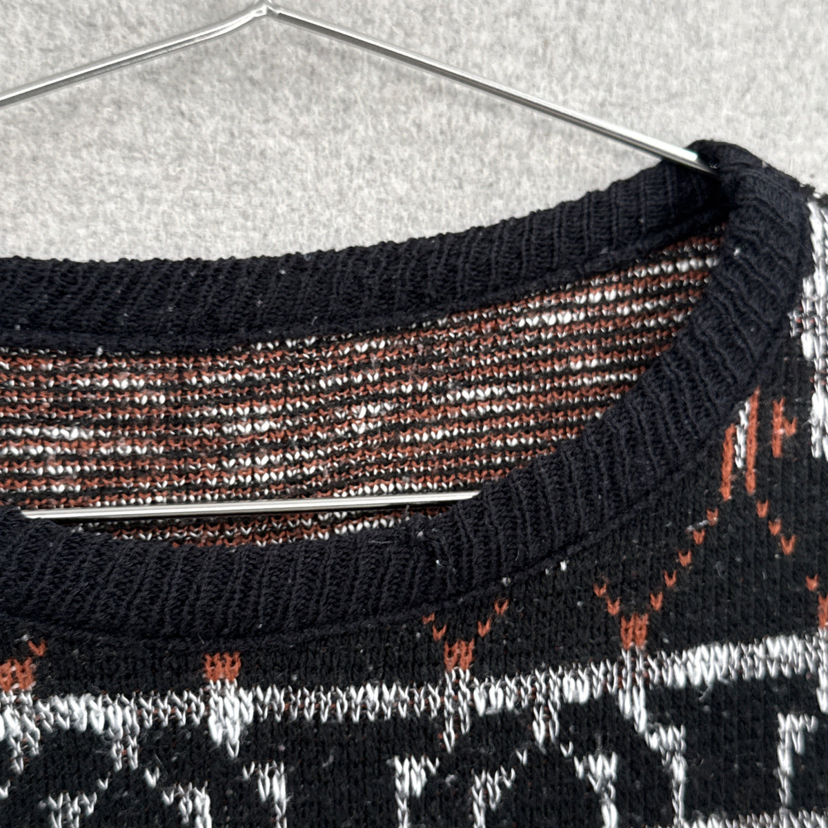Vintage 90s Geometric Pattern Knitted Sweater