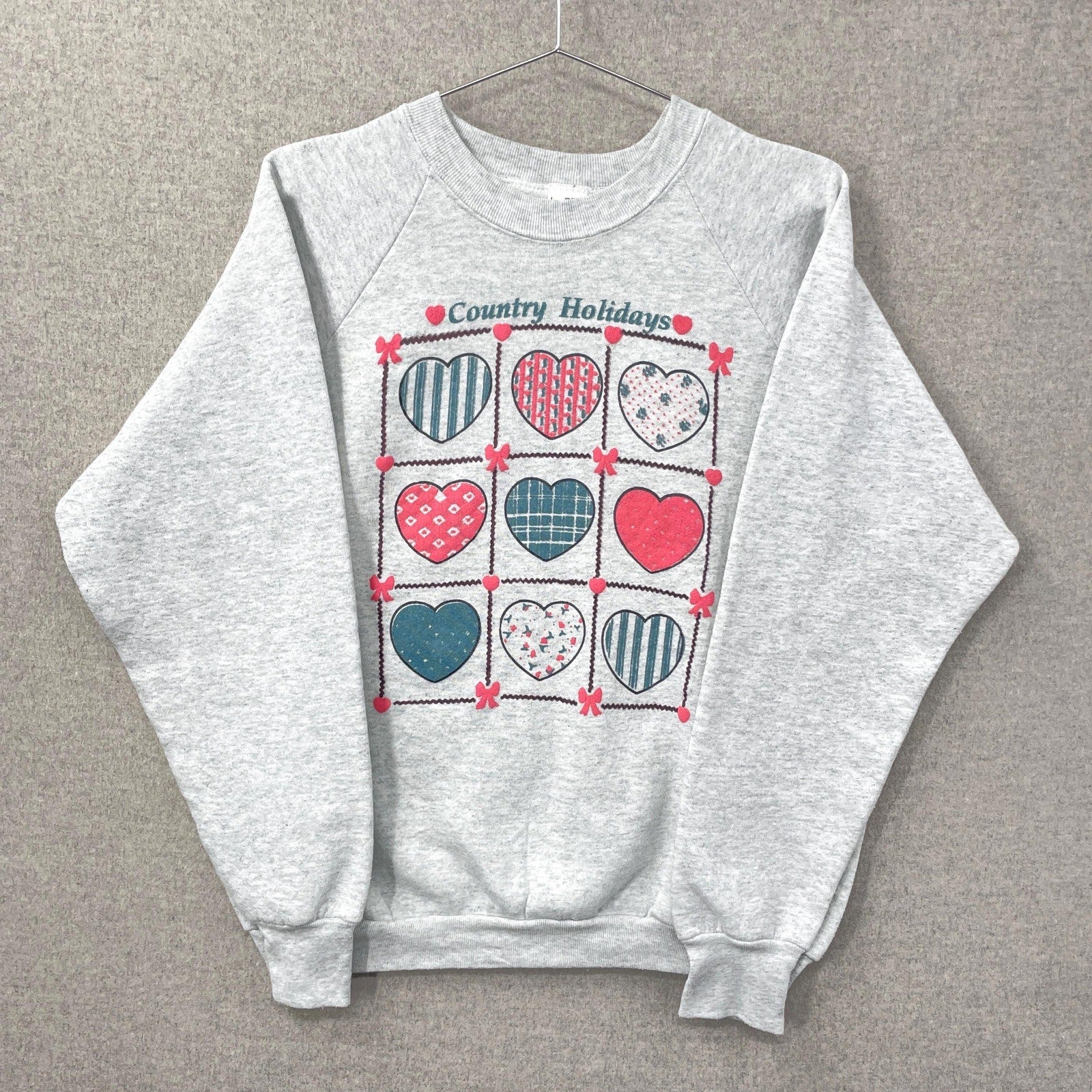 Vintage 90s Hearts Bows Cute Pink Crewneck Sweatshirt