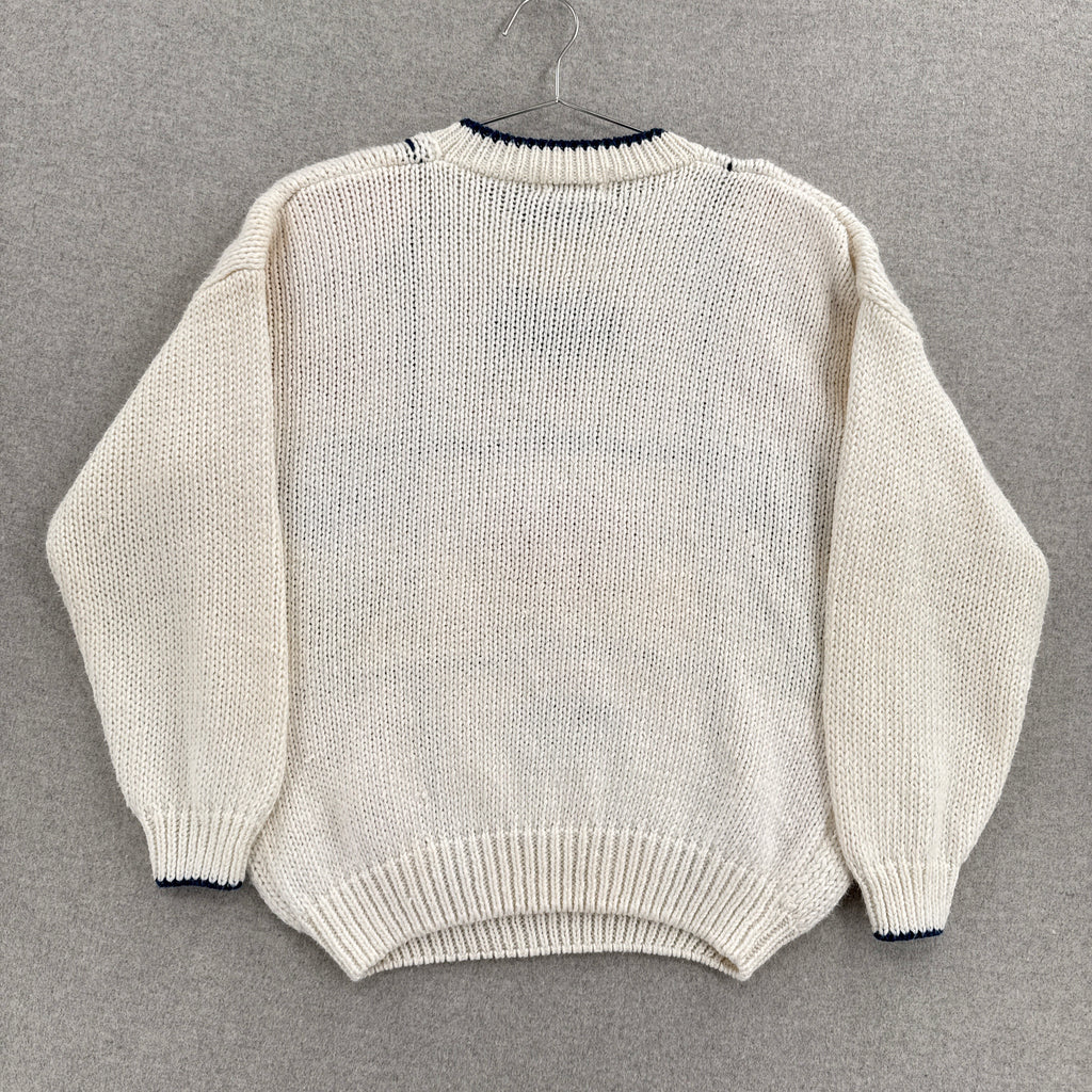Vintage 90s Hearts Flowers Embroidered Knitted Sweater