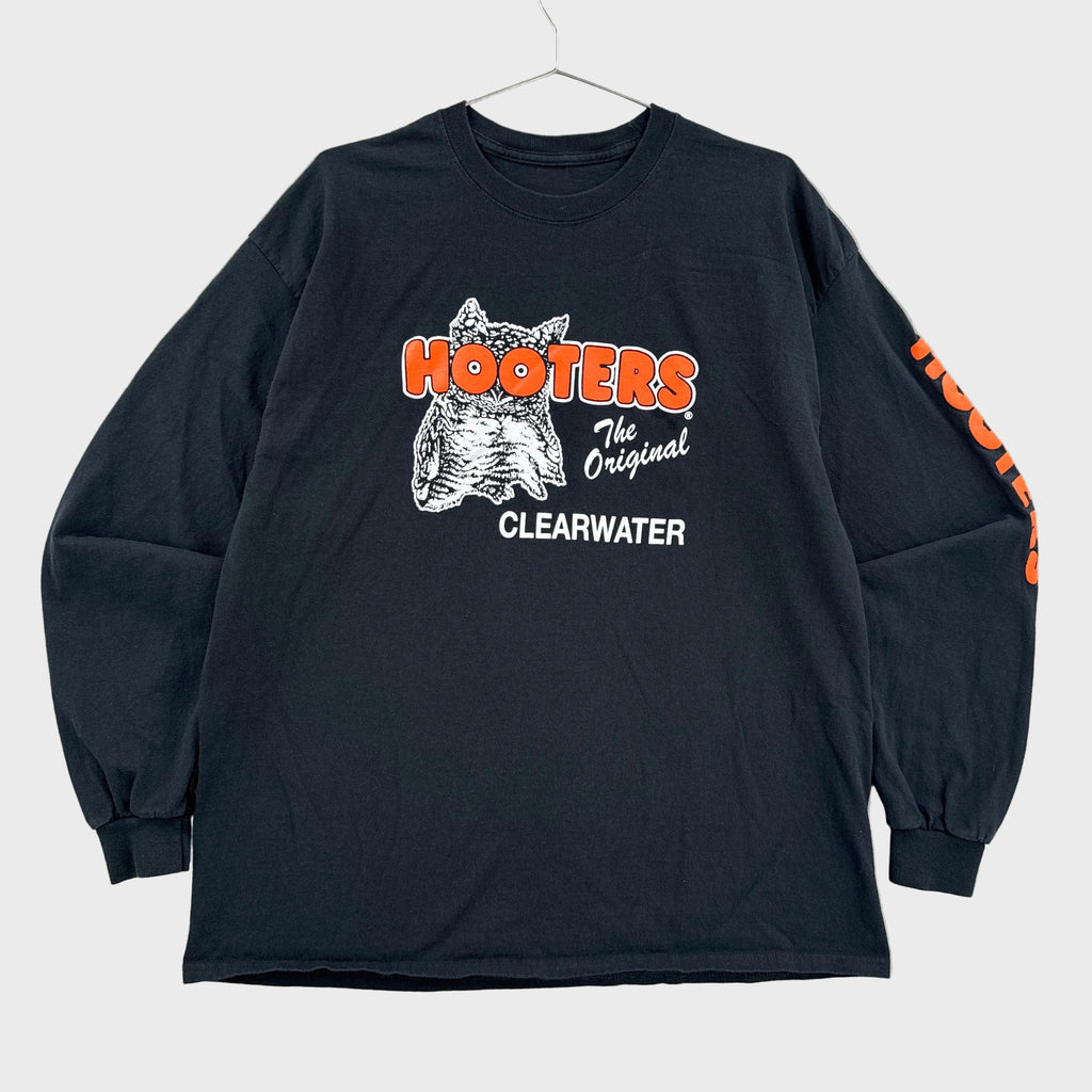 Vintage 90s Hooters Clearwater Long Sleeve Tee 