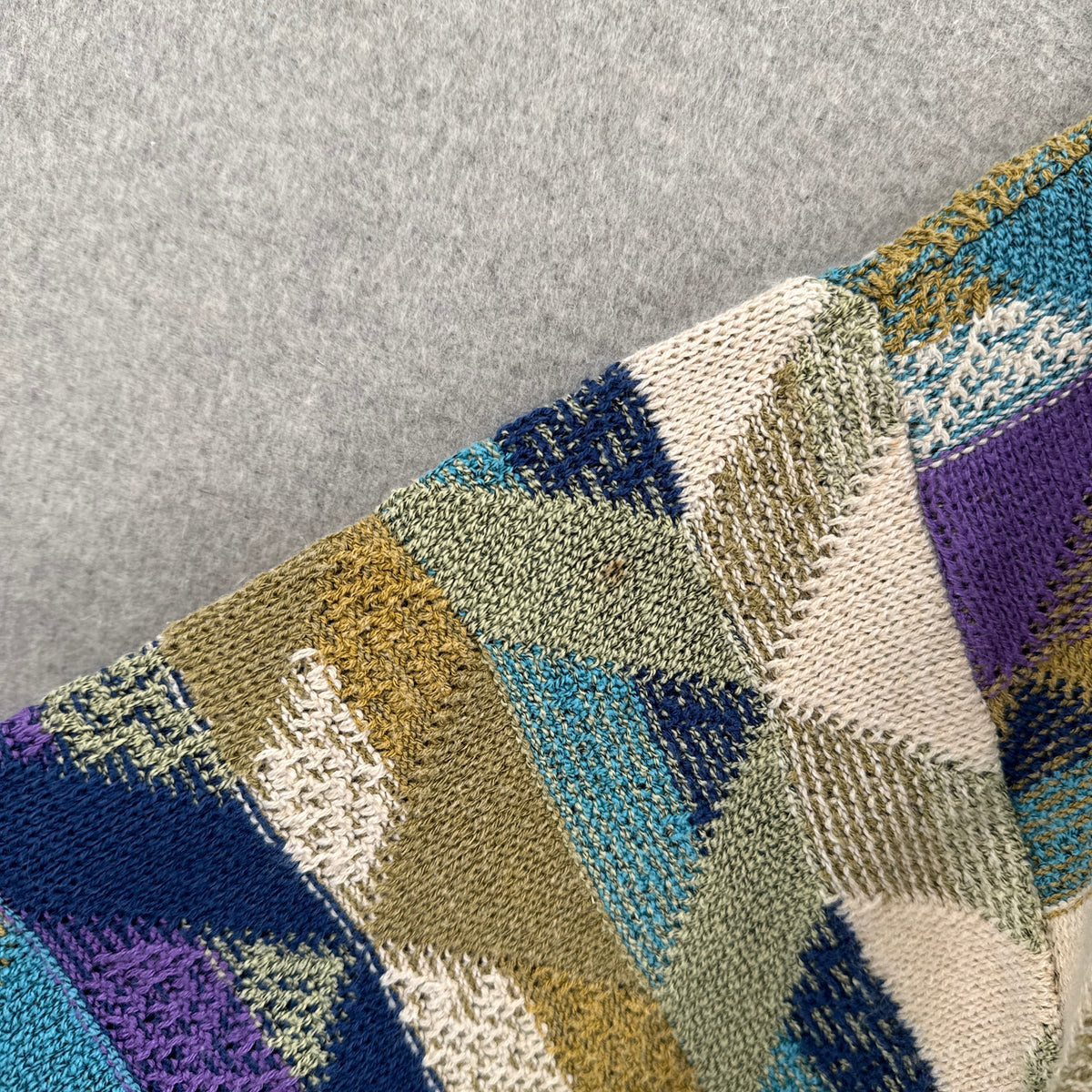 Vintage 90s Italian Geometric Pattern Knitted Sweater - M/L