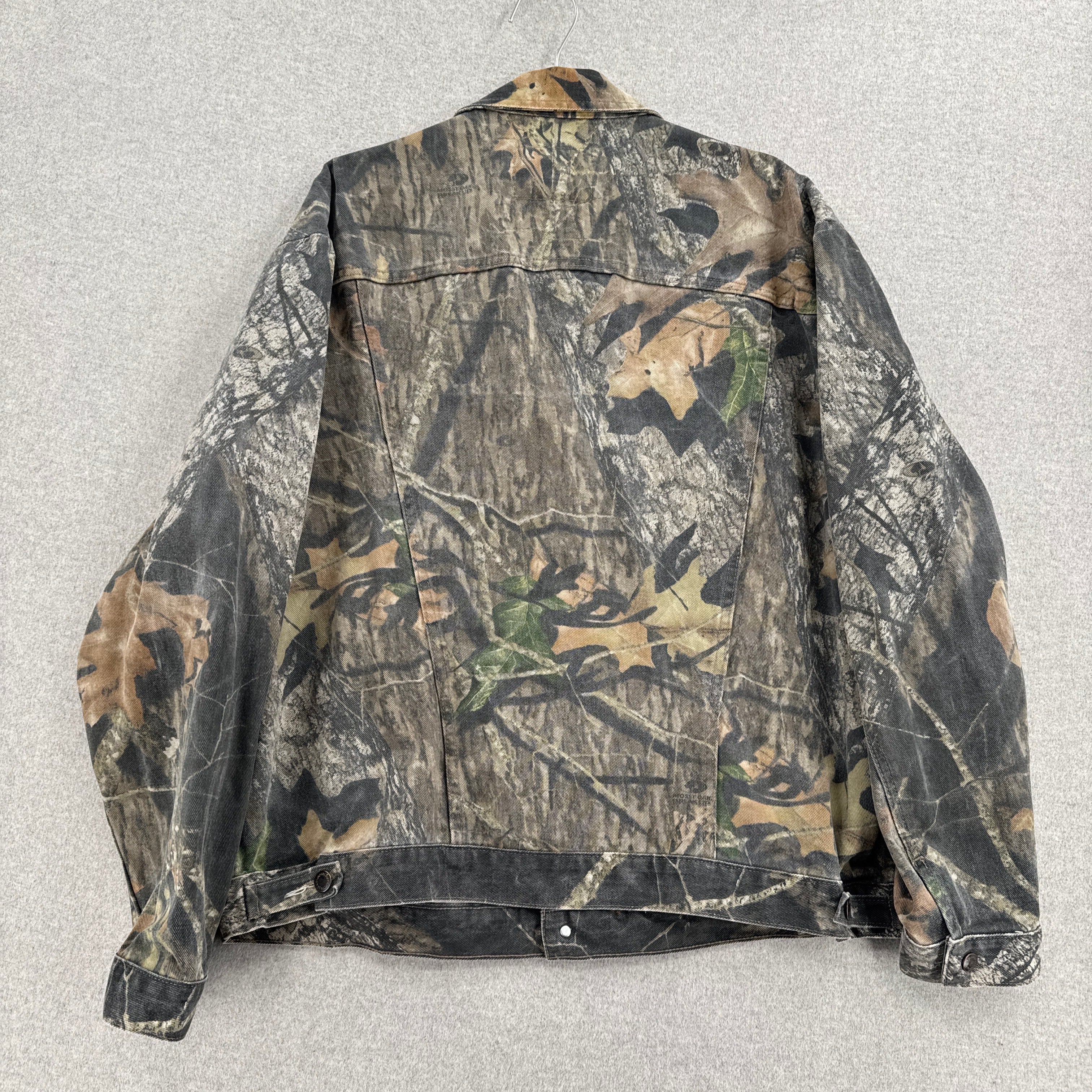Vintage 90s Mossy Oak Camouflage Denim Button Jacket