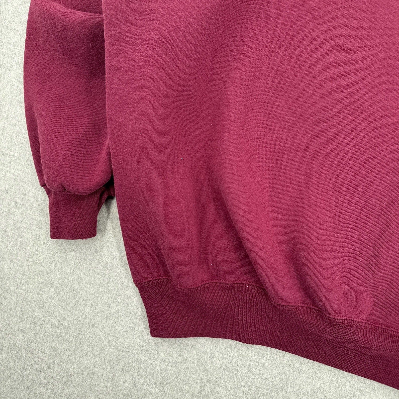Vintage 90s Russell Athletic Blank Crewneck Sweatshirt