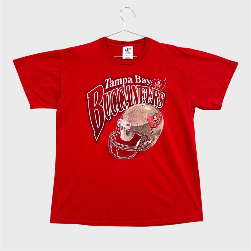 Vintage 90s Tampa Bay Buccaneers NFL Graphic Shirt