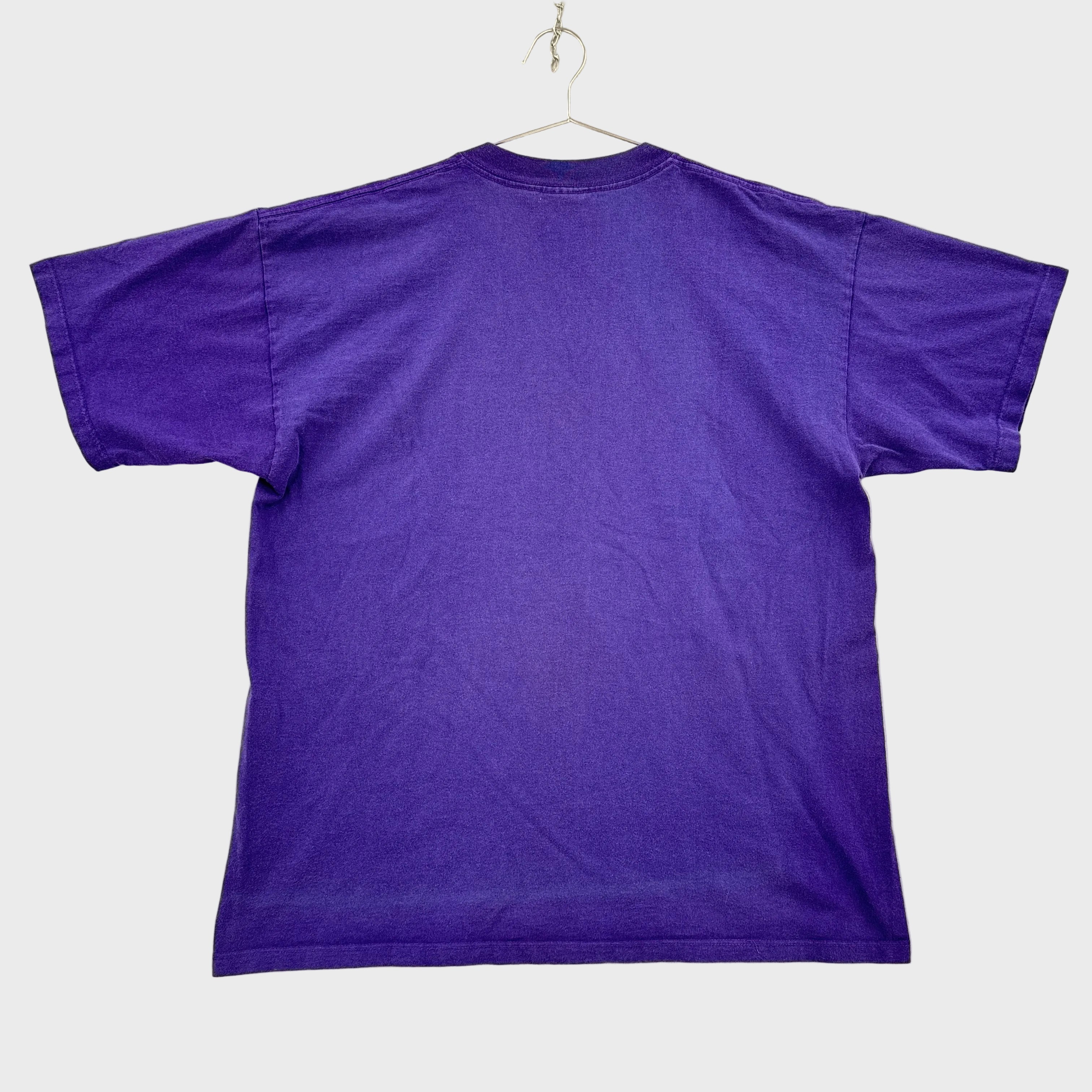 Vintage 90s Wolf Howling Cabela's Graphic Tee 