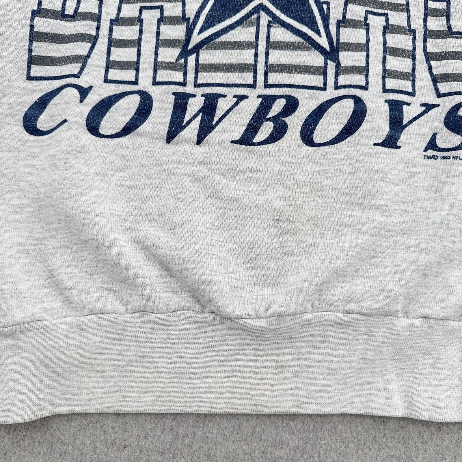 Vintage '93 Dallas Cowboys NFL Youth Crewneck Sweatshirt