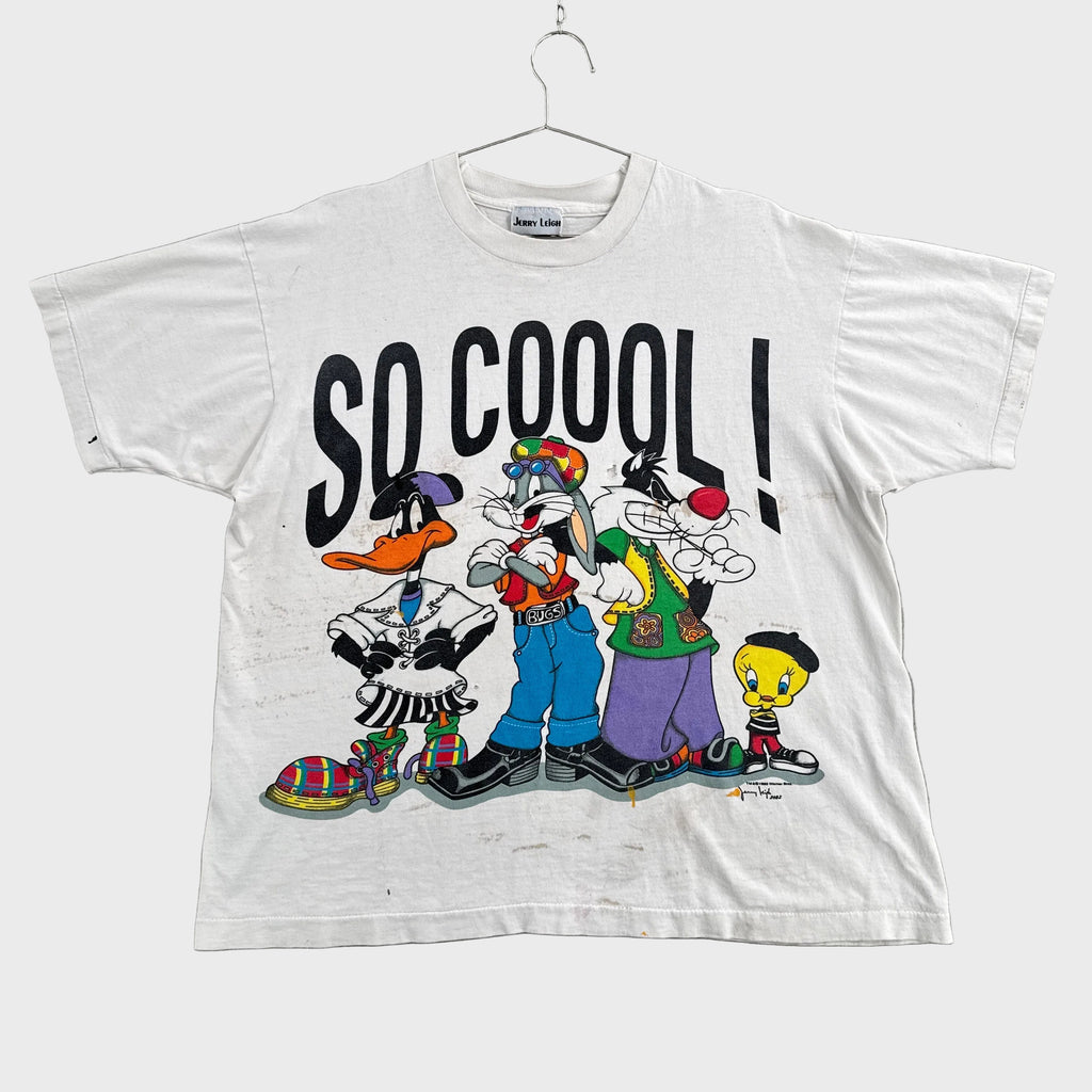 Vintage '93 Looney Tunes Cartoon Graphic Tee