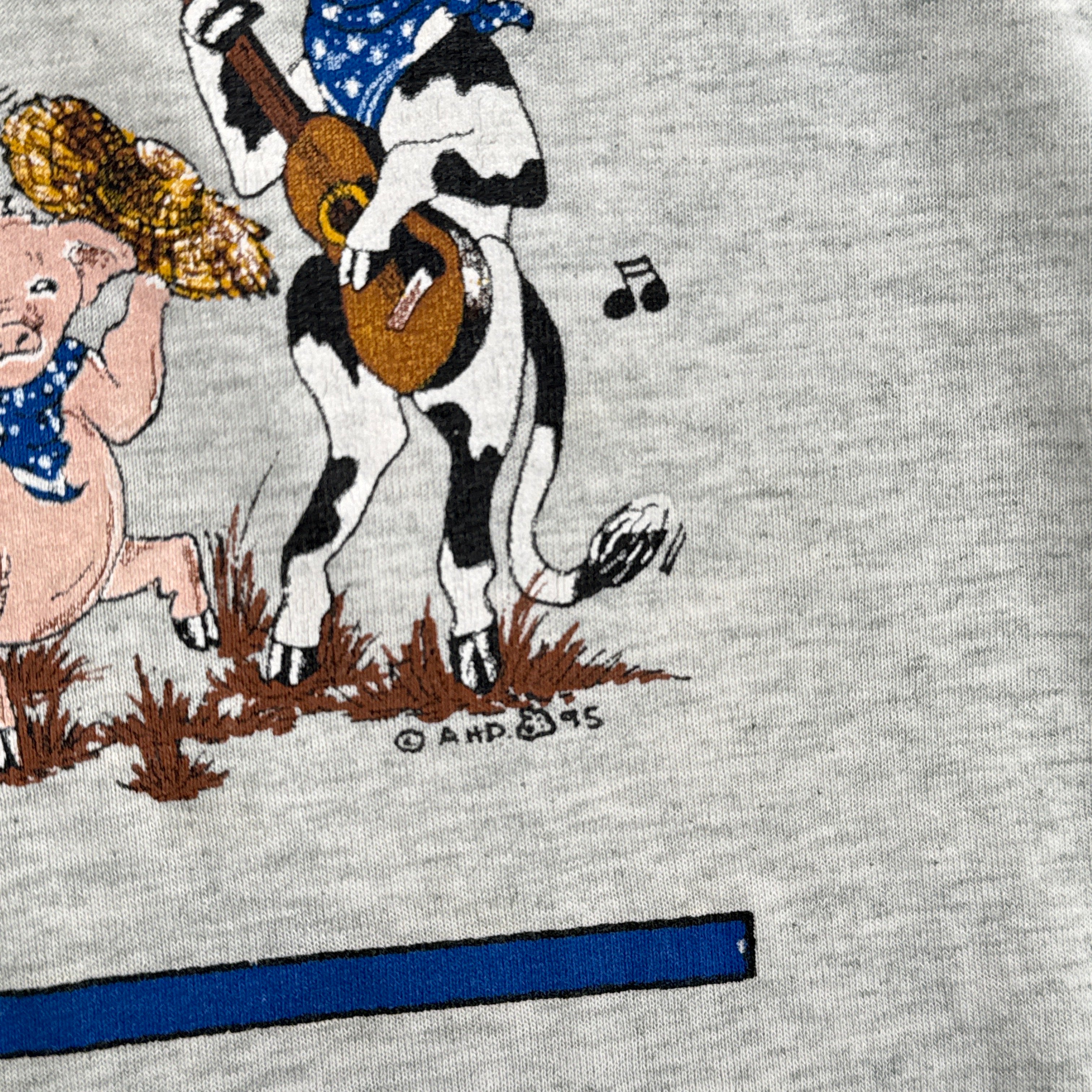 Vintage '95 Farm Animals Barnyard Boogie Cartoon Graphic Tee