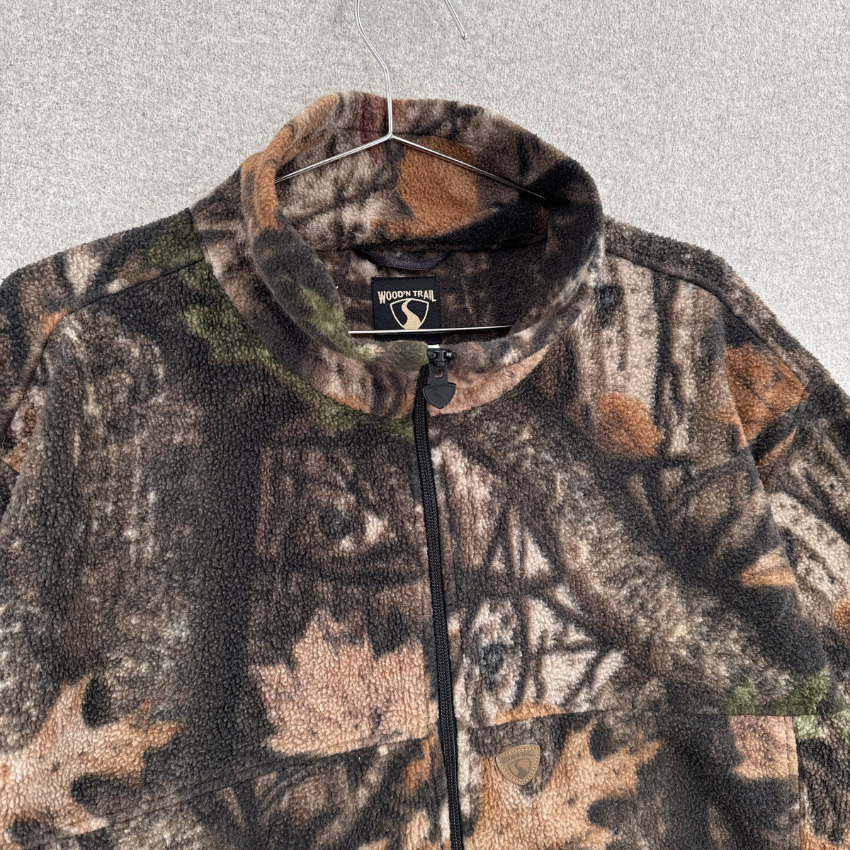 Vintage Camo Tree Leaves Fleece Zip Sweater - M