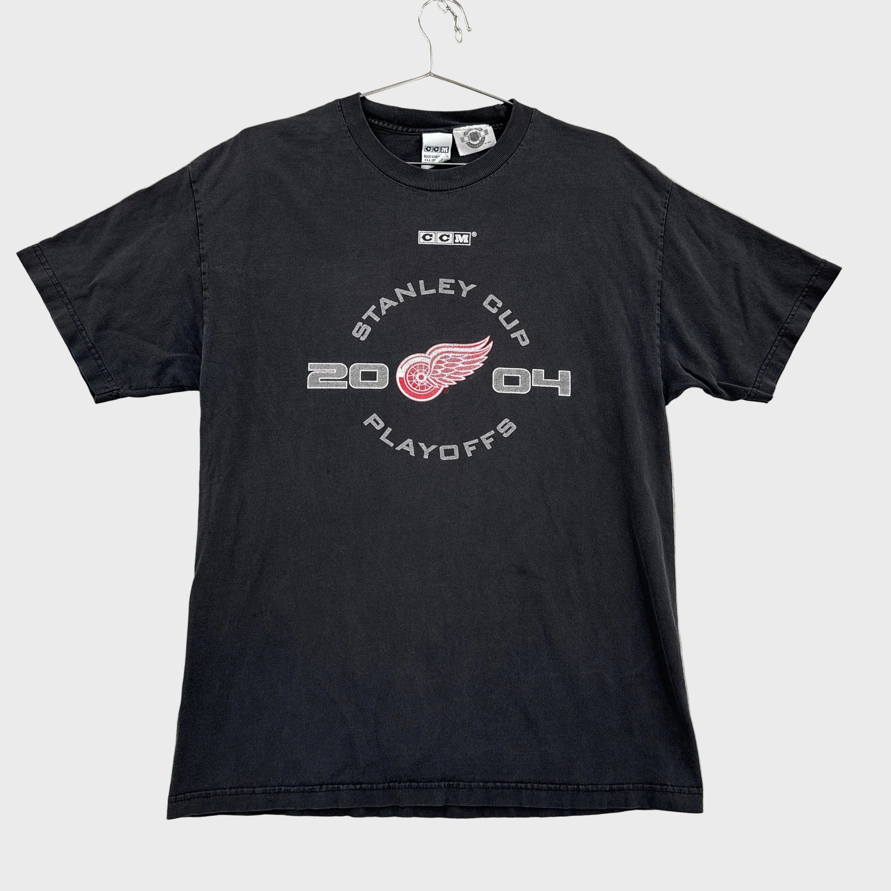 Vintage Detroit Red Wings Stanley Cup Graphic Tee 