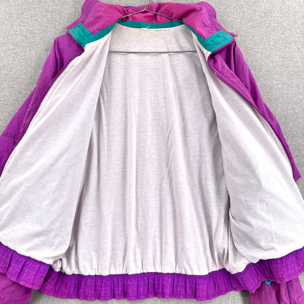 inside white cotton lining of jacket