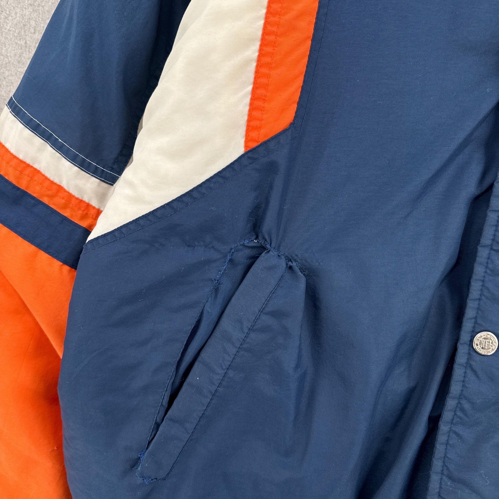 Vintage 90s Chicago Bears NFL Football Jacket - M/L